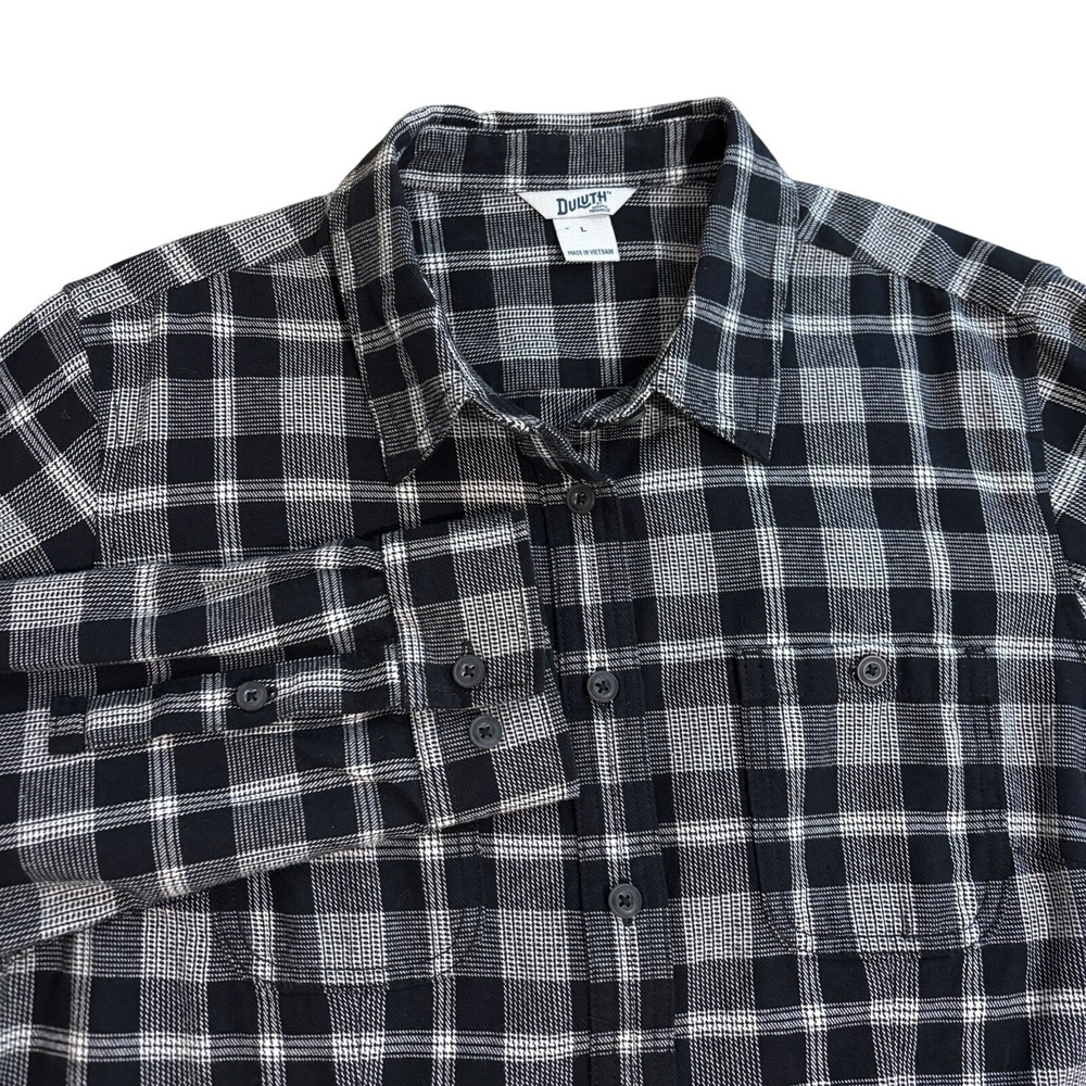 Duluth Trading Co Flannel Shirt Mens Large‎ Black White Plaid Long Sleeve Warm